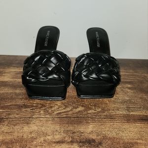 Marc Fisher Sandals, size 6.5, Black